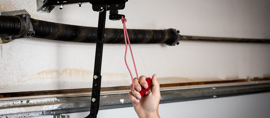 Garage Door Cable Repair in North Charleston